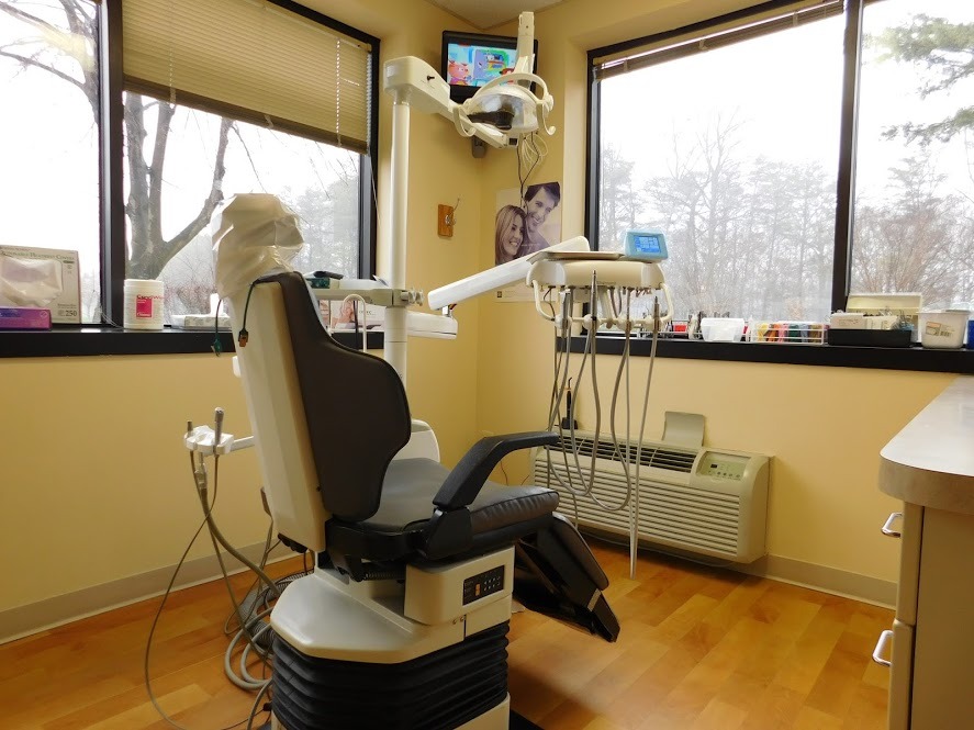 dental implant dentist montclair va